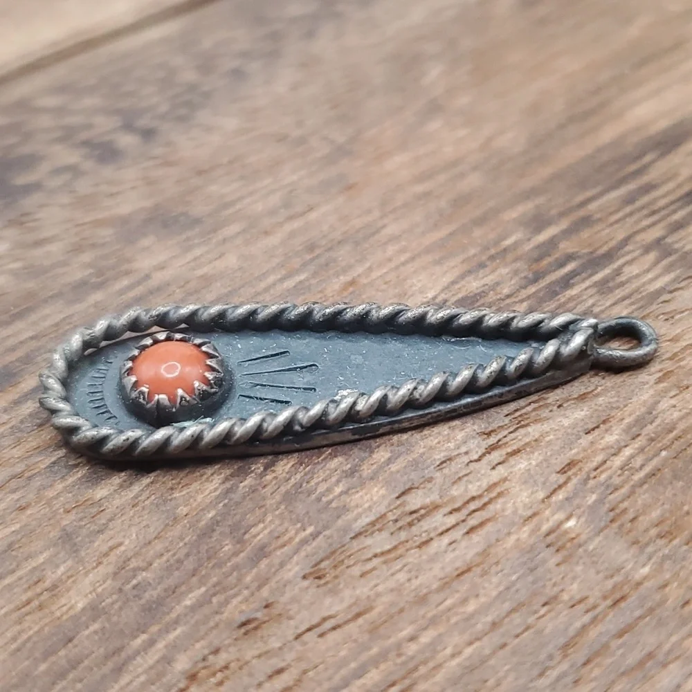 Old pawn Navajo sterling‎ native DI signed pendant